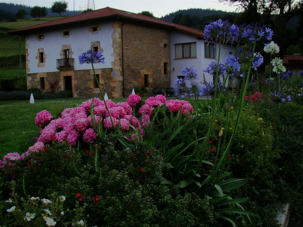 Hotel Urune Muxika Екстериор снимка
