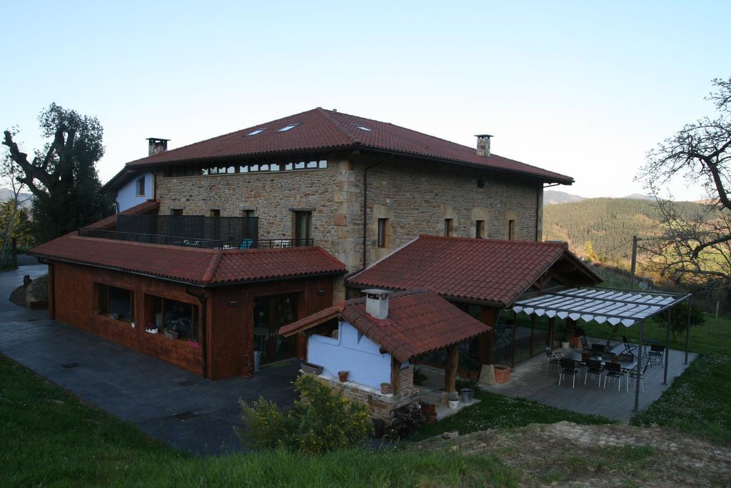 Hotel Urune Muxika Екстериор снимка