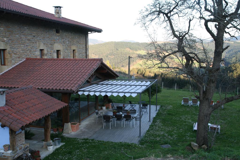 Hotel Urune Muxika Екстериор снимка